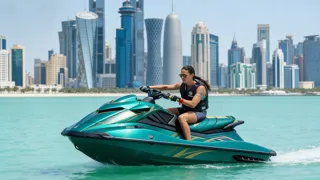 الدراجات المائية في ميناء دبي
